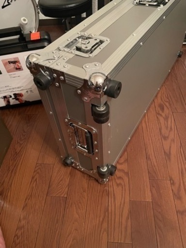 Pedaltrain Classic pro フライトケース付き。 