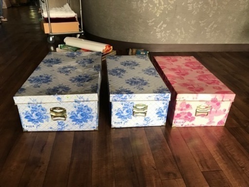 昭和レトロ　ブリキ衣装ケース