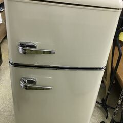 株式会社オーヤマ　ノンフロン冷凍冷蔵庫　PRR-082D-W 2020年製　高年式 レトロ風 全容積81L 美品　サイズ記載