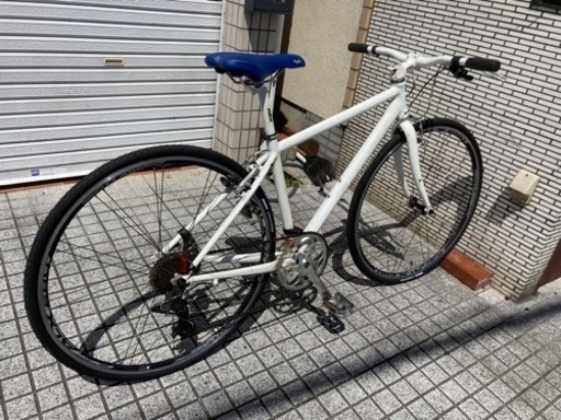 GIANT ジャイアント クロスバイク CS3000 18段変速 ブラック 配送無料