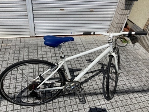 鹿児島市 中古自転車 クロスバイク GIANT CS3000 380 （白）中古