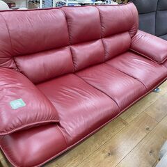 3人掛けソファー　レッド　ニトリ