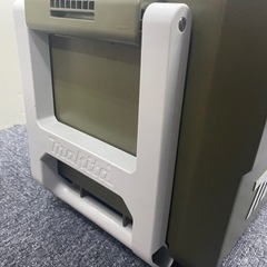 マキタ　冷温庫　CW001G オリーブ色