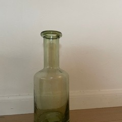 花瓶0円　クリアグリーン（ガラス）