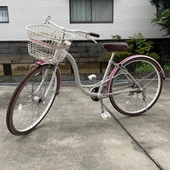 26インチ自転車　ピンク　ギアーなし