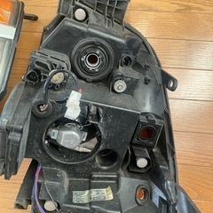 ヴォクシー60 ベッドライト、テールランプ