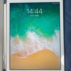 iPad 第6世代　Wi-Fiモデル　32GB 美品