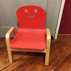 決定しました！子供用椅子　赤