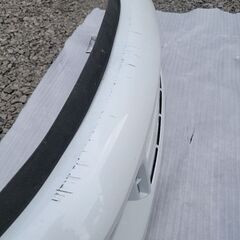 イグニス　フロントバンパー　美品