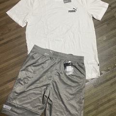 【新品未使用タグ付き】PUMA 上下ウェアセット