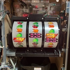 アイムジャグラーEX-AE/KT 設定変更可能/不要/家庭用電源/ボリューム調節可能/札幌市内近郊送料無料/筐体綺麗 アイムジャグラーEX-AE/KT 設定変更可能/コイン不要/家庭用電源