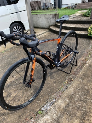 【値引交渉・現車確認だけでもOK】ロードバイク　ジャイアント DEFY ADVANCED2 カーボン　カスタム有り