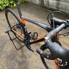 【値引交渉・現車確認だけでもOK】ロードバイク　ジャイアント DEFY ADVANCED2 カーボン　カスタム有り