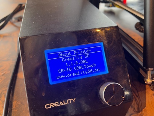 3Dプリンター　Creality CR-10 V2 自動レベル付き