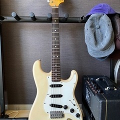 FENDER  JAPANストラト　リッチーブラックモアモデル