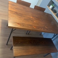 ダイニングテーブルセット【お渡し先決まりました】