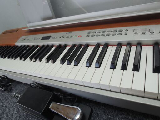 YAMAHA P-120 電子ピアノ