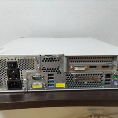 Fujituパソコン本体と三菱ディスプレイをお譲りいたします。