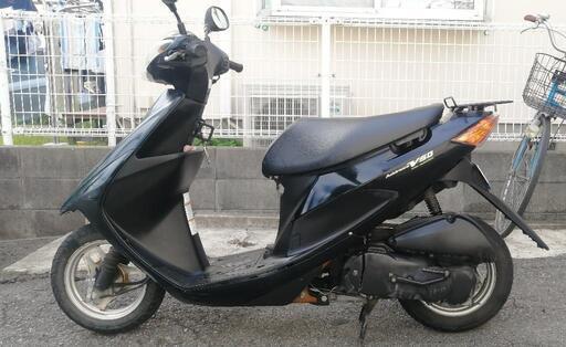 お話中　アドレスv50 　原付バイク　一瞬もたつきありすぐ普通に走行　現状毎日使用　ヘルメット付　原付　バイク　スクーター