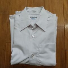 白カッターシャツ 110センチ