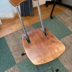 椅子(折り畳みイス、高さ調整フリー)