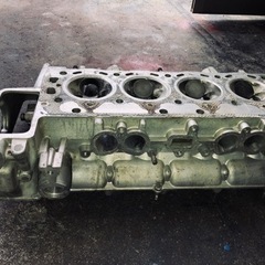 トヨタ　3T GT ターボ用エンジン　ヘッド