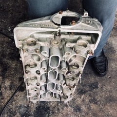 トヨタ　3T GT ターボ用エンジン　ヘッド