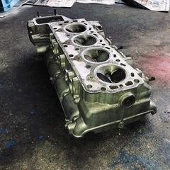 トヨタ　3T GT ターボ用エンジン　ヘッド