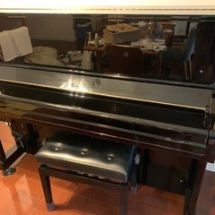 ヤマハ　ピアノ　YU11SD
