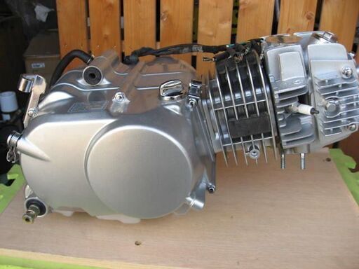 モンキー ゴリラ 中華エンジン 125cc 未走行