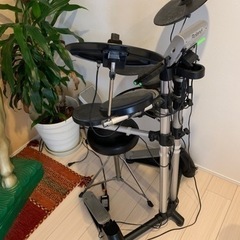 電子ドラム　Roland