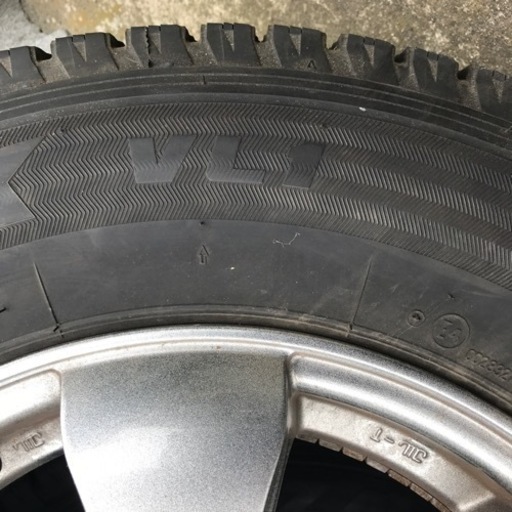 終了」スタッドレスタイヤ、アルミセット「195/80R15」4本 | skvp.co.uk