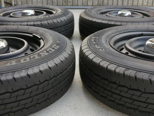 ハイエース タイヤホイール 4本セット デイトナセンターキャップ付