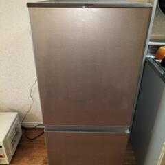 【2022年製】AQUA 2ドア冷蔵庫(126L)