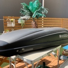 お話中　イノー　ルーフボックス