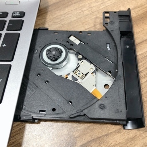 HDD新しめi3第7世代♪薄くてかっこいいVAIO