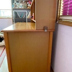 【値引き可！】ミキハウス 学習机 椅子付き- 中古