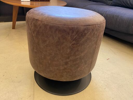 宇都宮でオシャレな家具を探すなら『オトワリバース！』展示品 スツール 丸椅子 円形 チェア 椅子 ブラウン 回転式 中古品