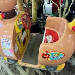 アンパンマン　のりのりシリーズ　遊園地にあるようなアミューズ