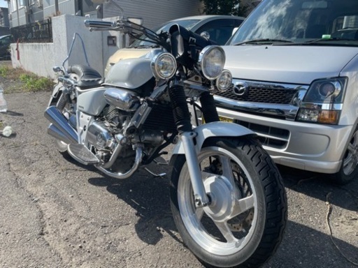 V twinマグナ250