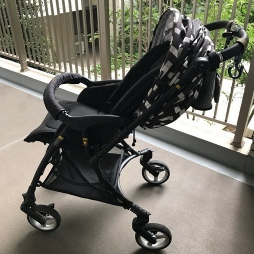 ピジョン ベビーカーA型ランフィリノン4 カモ柄、迷彩柄 Linon4-