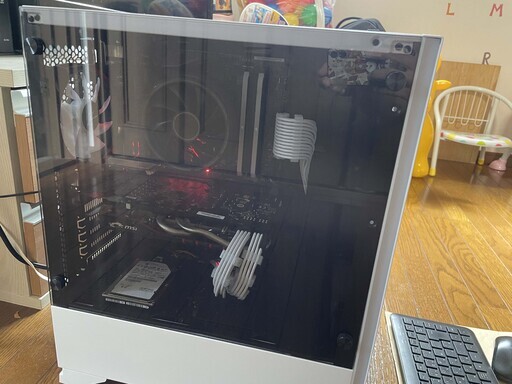 自作ゲーミングPC デスクトップ