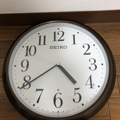 【取り引き中】 SEIKOの壁掛け電波時計