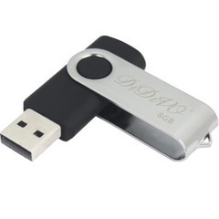 USBメモリー　8GB 新品未使用　大事なデータを保存!