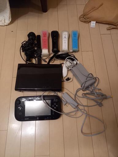 (動作確認済)Wii U本体+Wiiリモコンプラス4本+Wii U専用マイク(有線)+ヌンチャク2本+内臓ゲームソフト\u0026ディスクゲームソフト各種+Wii U取り扱い説明書