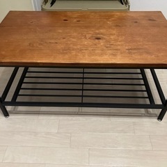 ニトリ　天然木パイン材　センターテーブル（CRS幅100cm）