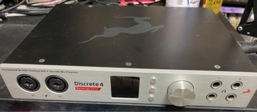 オーディオインターフェース　discrete4