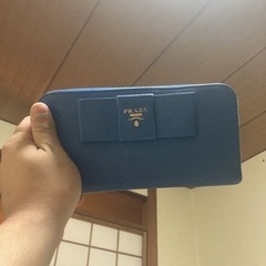 PRADA財布2個売り