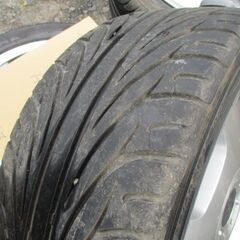 タイヤ　235/40ZR18－245/40R18