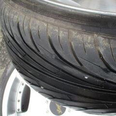 タイヤ　235/40ZR18－245/40R18